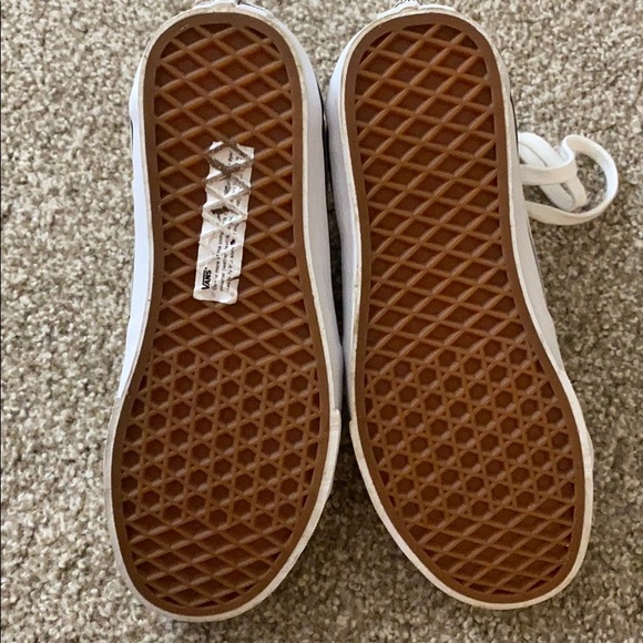 Vans - Picture 4 of 4